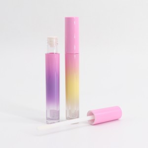 LG-61492 ଗୋଲାକାର ଖାଲି ଲିପ୍ଗ୍ଲସ୍ ଟ୍ୟୁବ୍ ପ୍ୟାକେଜ୍ |