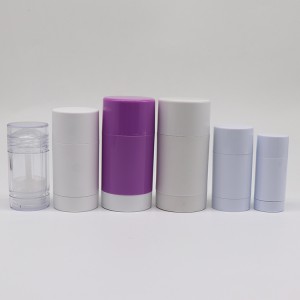 拧紧保湿棒瓶，拧紧防晒瓶