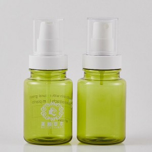 带盖盖的高品质喷雾泵瓶