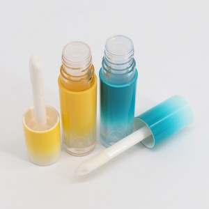 କସମେଟିକ୍ ଖାଲି ଲିପ୍ଗ୍ଲସ୍ ଟ୍ୟୁବ୍ ପାତ୍ର |